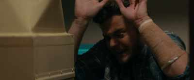 I'm not gonna come out!
You're shooting everything! - Scream
