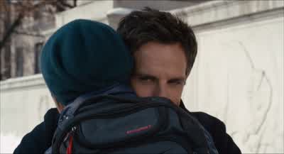 I'm not gonna let you go. - Night at the Museum: Secret of the Tomb