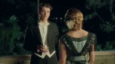 I'm not gonna lie...
the hotel needs help. - Grand Hotel