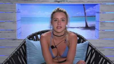 I'm not gonna
put on something - Love Island