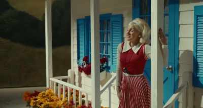 I'm not gonna tell people
who's going to Hell, Jim. - The Eyes of Tammy Faye