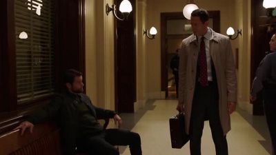 - I'm not here to haunt you.
- Really? - Grimm