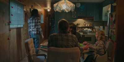- I'm not hungry.
- Hey, - Maid