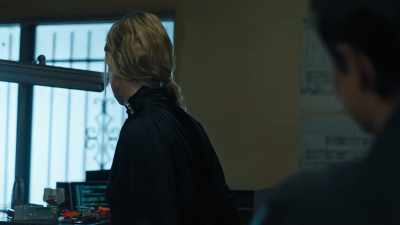 - I'm not interested.
- You haven't even heard his offer. - Naomi