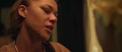 -I'm not leaving.
-But you just have to go. - Daddy Issues
