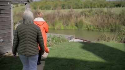 -- I'm not. -- No, no, I'm mad
for boating. It's going to be great. - Extraordinary Escapes with Sandi Toksvig