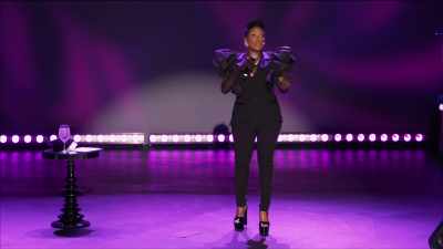 I'm not saying he was buying pussy, - Sommore: Queen Chandelier