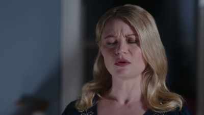 - I'm not sure,
I've lost count. - The Reluctant Royal