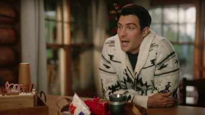 I'm not so sure
that you're still happy here. - Dashing in December