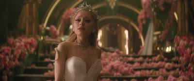 ♪ I'm not that ♪ ♪ Girl. - Wicked: For Good
