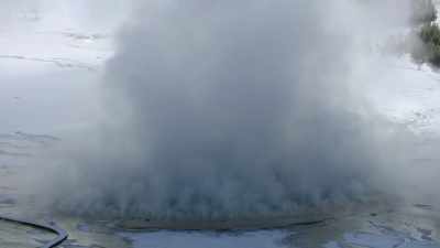 I'm not the only one
drawn to yellowstone. - Epic Yellowstone