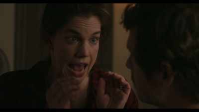 - I'm not watching, so you have…
- Viv… - Inventing Anna
