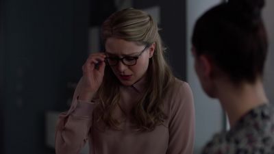 I'm not who you think I am. - Supergirl