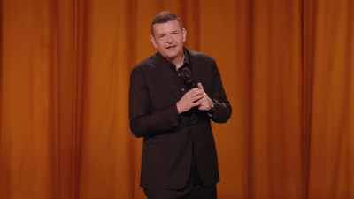I'm noticing people
in senior positions - Kevin Bridges: The Overdue Catch-Up