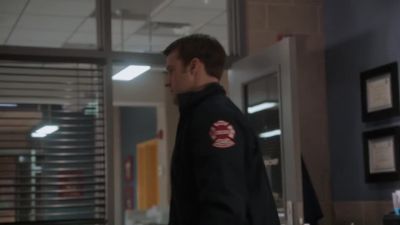 - I'm OK with this if she is, too.
- Thanks, Chief. - Chicago Fire