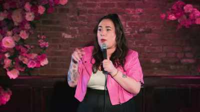 I'm on it.
There's a pig I'm obsessed with. - Liza Treyger: Night Owl