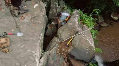 I'm on the rock
about two feet down - Lost Gold of World War II