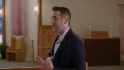I'm on my way. - Aurora Teagarden Mysteries: Til Death Do Us Part