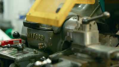 I'm only an amateur, but the thing
about all machining work - James May and the Dull Men