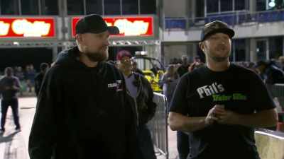 - I'm only gonna use five on you, brother.
- Using five kits. - Street Outlaws No Prep Kings Team Attack