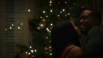 I'm opening up that present
in exactly 30 seconds, - Watchmen