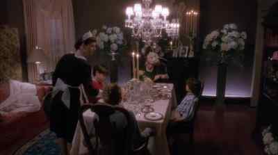 I'M PLANNING
AN INTIMATE LITTLE PARTY - Trading Mom
