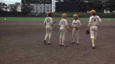 -I'm playing short.
-No. - The Bad News Bears Go to Japan
