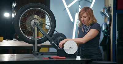 I'm plugging in the odometer cable... - White Rabbit Project