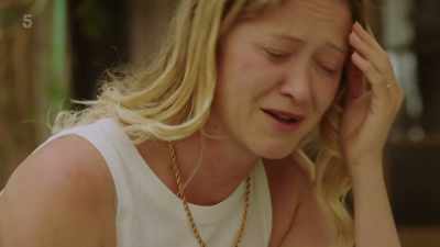 I'm pregnant. - The Holiday