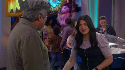 I'm pretending these
moles are your head. - Lopez vs Lopez