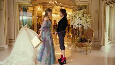 I'm pretty sure
these are the key - Daughter of the Bride