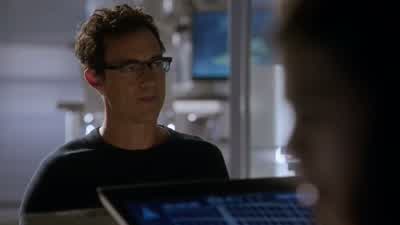 I'm pretty sure this is a restricted area. - The Flash