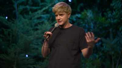 I'm this privileged, middle-class kid.
What am I rebelling against, really? - Mae Martin: SAP