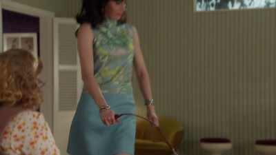 I'm probably not half
as good as Lavinia. - Ms Fisher's Modern Murder Mysteries