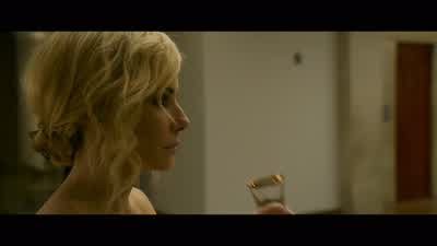 I'm putting the soup down, I'm like... - Ocean's Eight