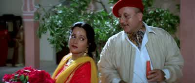 I'm Raj's father. - Dilwale Dulhania Le Jayenge
