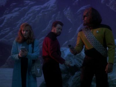 I'm reading one life form.
Very weak signs. - Star Trek: The Next Generation