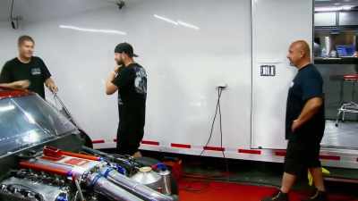 - I'm ready.
- I'm want to hear those turbos - Street Outlaws No Prep Kings Team Attack