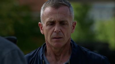 - I'm real glad to hear that. - Chicago Fire