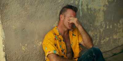 - I'm really not a criminal.
- Yeah. - One Day as a Lion