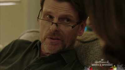 - I'm really scared, Cat.
- Don't be scared, dad. - Once Upon a Christmas Miracle