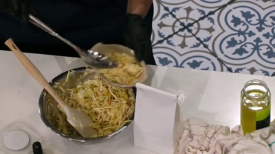 I'm really trying to figure out
how I'm gonna creatively plate this. - Cook at all Costs