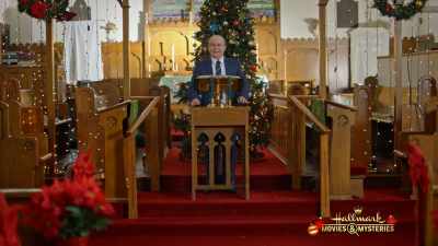 I'm reminded how much
I love this season. - Our Christmas Love Song