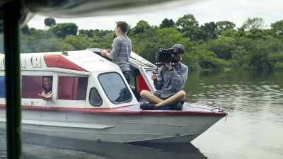 -I'm right here. I can catch it.
-No. I don't trust your catch. - Down to Earth with Zac Efron