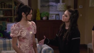 I'm Rocki. - Fuller House