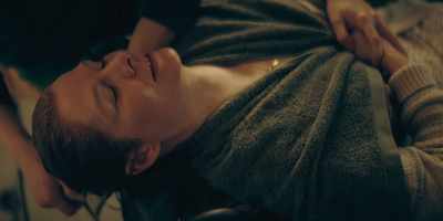 I'm saying she knows how
to entertain - The Peripheral