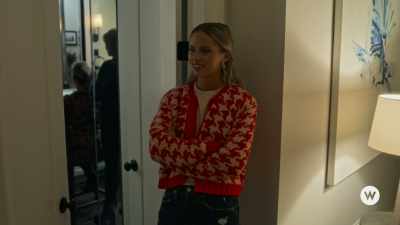 I'm shivering.
It's cold in here. - In Merry Measure
