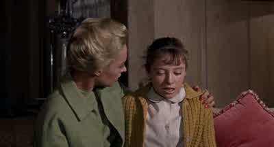 I'm sick, Melanie. - The Birds