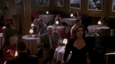 I'm single I love being single - The Naked Gun 2½: The Smell of Fear