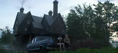I'm so sorry about your uncle, Susie. - Chilling Adventures of Sabrina